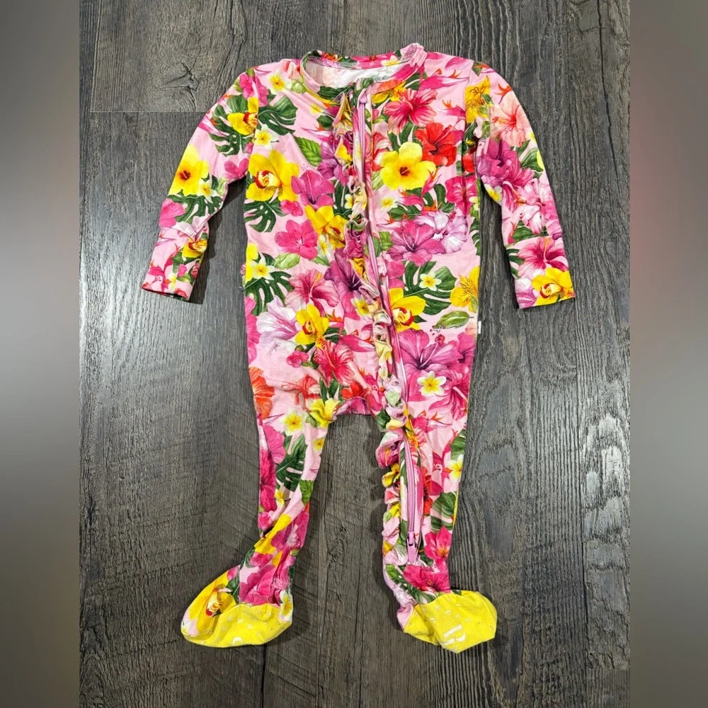 POSH PEANUT Malana Ruffled Footie One-Piece